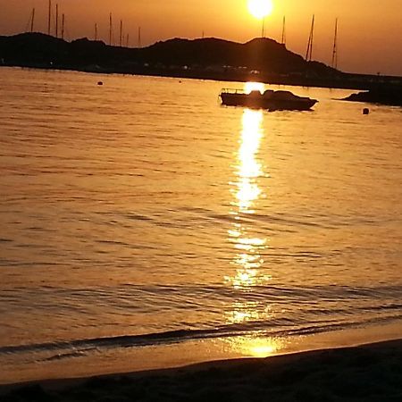 Apartament Fronte Mare Attico Indipendente Ed Esclusivo Con Terrazza Panoramica Isola Rossa Zewnętrze zdjęcie