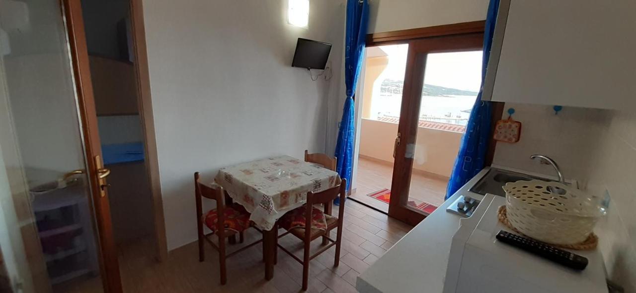 Apartament Fronte Mare Attico Indipendente Ed Esclusivo Con Terrazza Panoramica Isola Rossa Zewnętrze zdjęcie